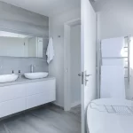 bathroom echoes